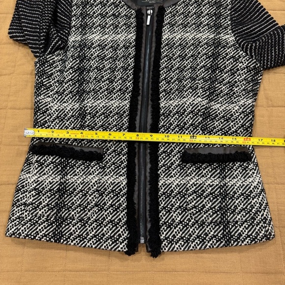 Max Mara Weekend Tweed Virgin Wool Jacket Black & White Size US 10 - Picture 11 of 11